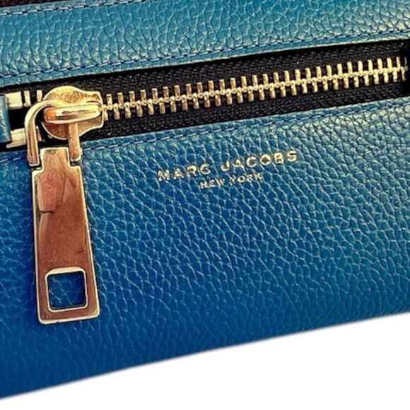 Marc Jacobs Electric Blue Zip Close Continental Leather Wallet w/ Gold Hardware - Picture 3 of 6